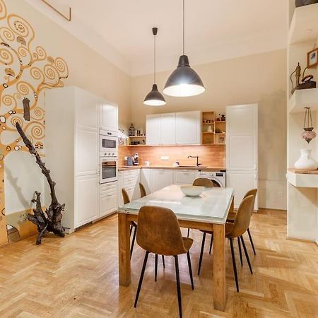 Bourgeois Boheme Apt. 88 M² City Center Budapest Ngoại thất bức ảnh