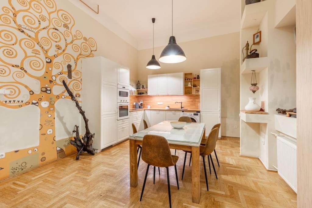 Bourgeois Boheme Apt. 88 M² City Center Budapest Ngoại thất bức ảnh