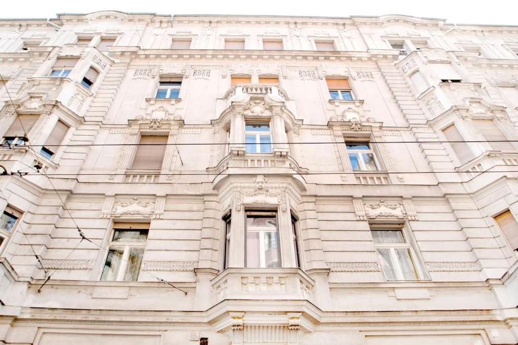 Bourgeois Boheme Apt. 88 M² City Center Budapest Ngoại thất bức ảnh